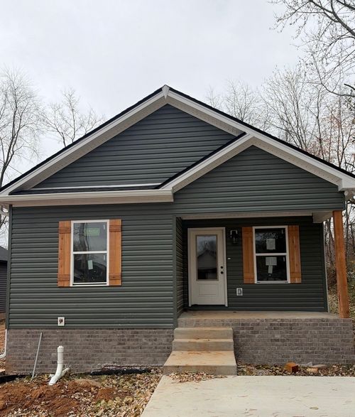 410 Church St, Portland, TN, 37148-1133 | Card Image