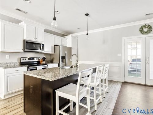 7362 Pebble Lake Dr, Mechanicsville, VA, 23111-4612 | Card Image
