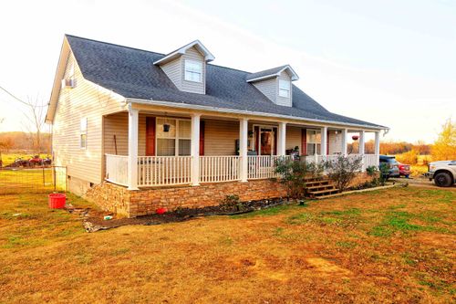 2833 County Line Rd, Russellville, AL, 35654-3782 | Card Image