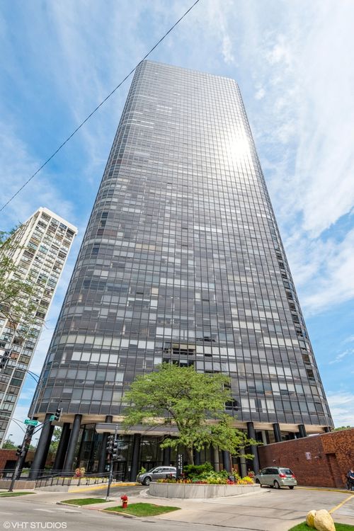2406-07-5415 Sheridan Rd, Chicago, IL, 60640-1939 | Card Image