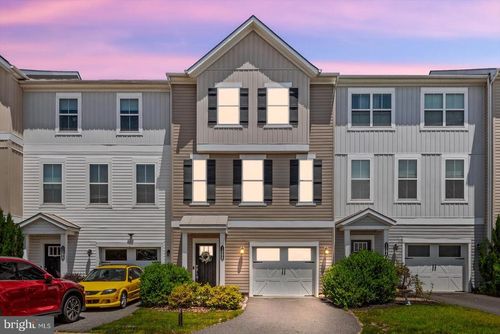 1506 Hudgins Farm Cir, FREDERICKSBURG, VA, 22408-4187 | Card Image