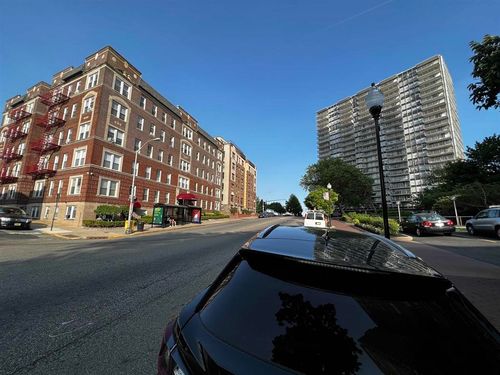 apt-d9-6045 Kennedy Blvd E, West New York, NJ, 07093-3919 | Card Image