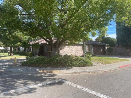 5005 Swingle Dr, Davis, CA, 95618-4446 | Card Image