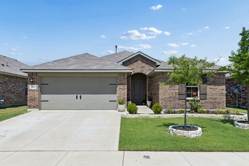 16616 Porterfield Ln, Justin, TX, 76247-1279 | Card Image