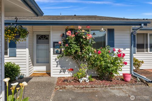 apt-19-4200 84th St Ne, Marysville, WA, 98270-3458 | Card Image