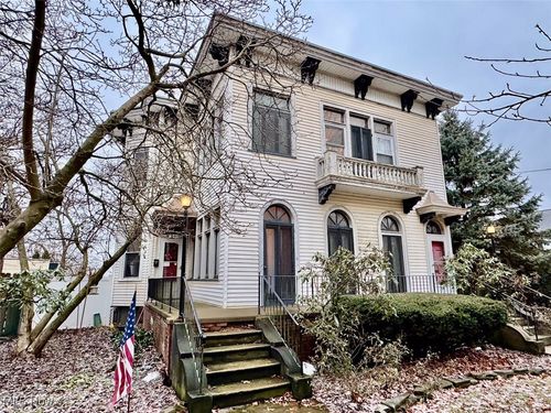 415 4th St Ne, Massillon, OH, 44646-5620 | Card Image