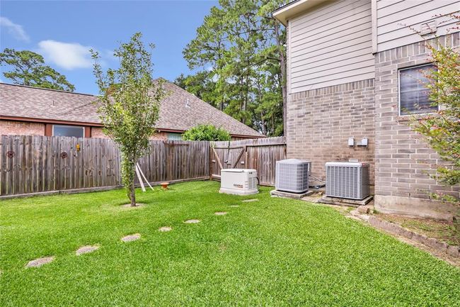 15707 W Astern Dr, House other with 4 bedrooms, 3 bathrooms and 2 parking in Crosby TX | Image 6