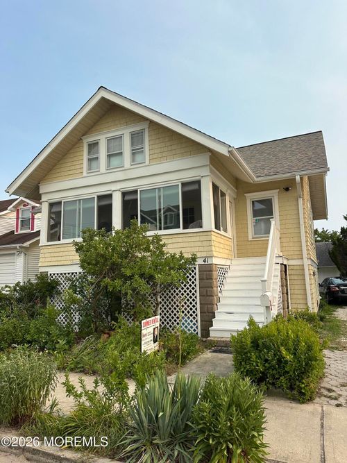 41 Brighton Ave, Seaside Park, NJ, 08752-1602 | Card Image