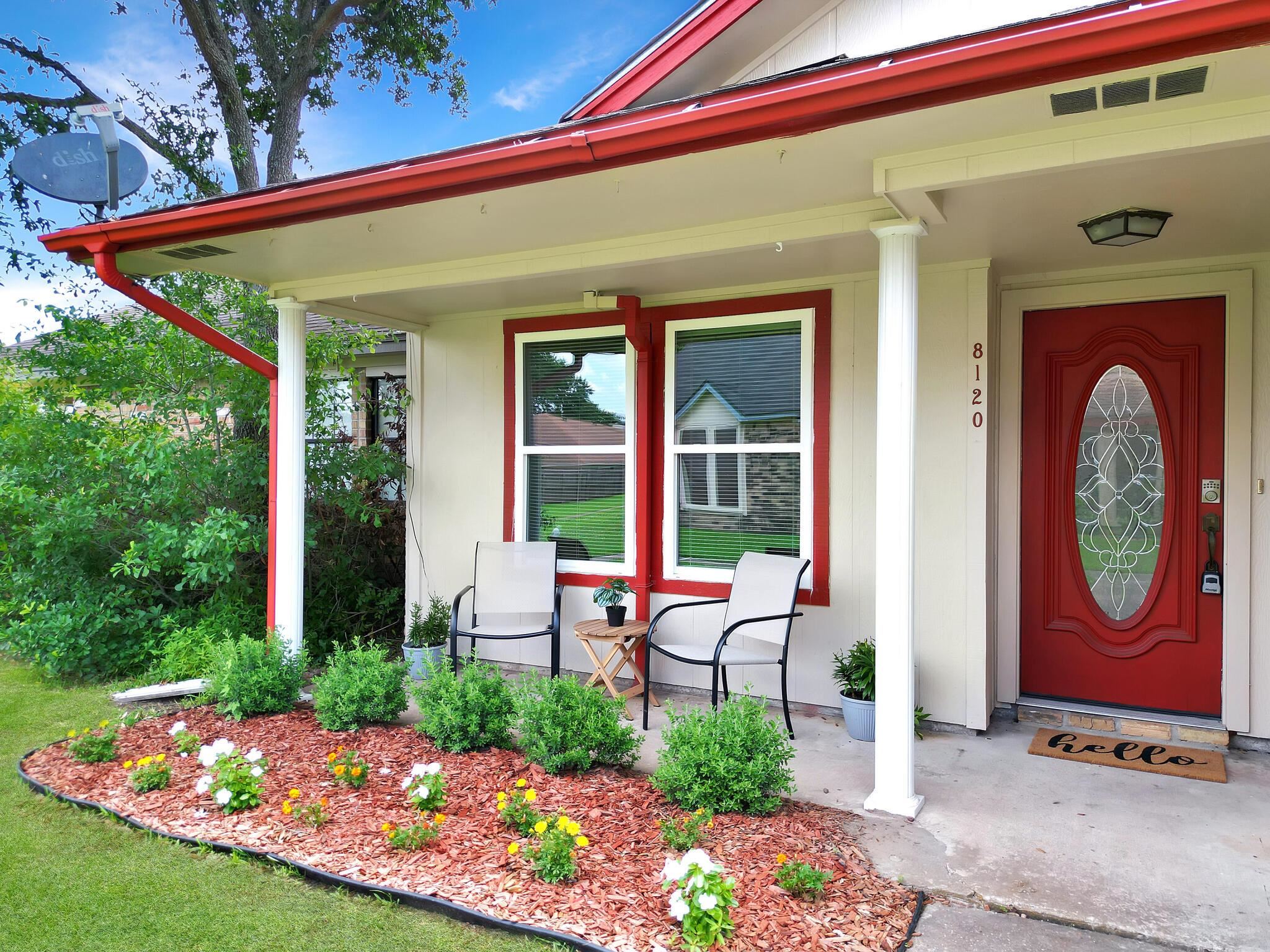 Heartfield Ln, Beaumont, TX 77706