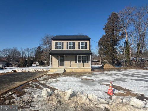 814 Catherine St, Vineland, NJ, 08360-5714 | Card Image