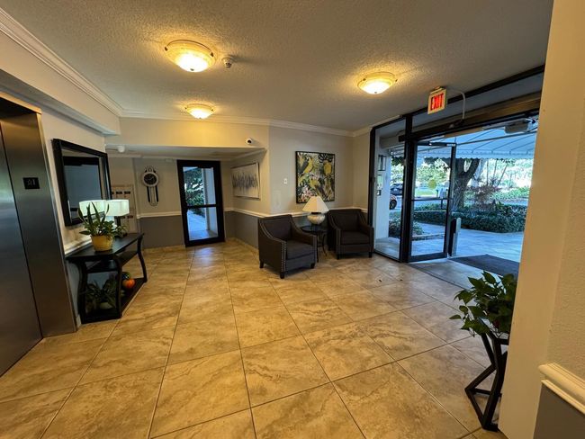 APT-907 - 3499 Oaks Way, Condo with 2 bedrooms, 2 bathrooms and null parking in Pompano Beach FL | Image 47
