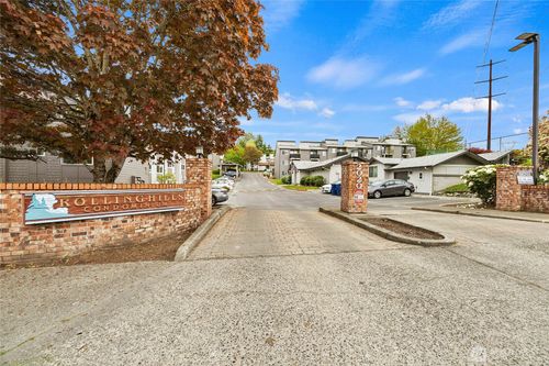 l104-2020 Grant Ave S, Renton, WA, 98055-3634 | Card Image