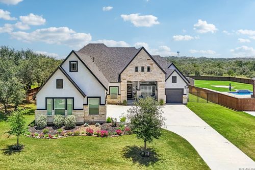 209 Englewood Ln, Castroville, TX, 78009-3507 | Card Image