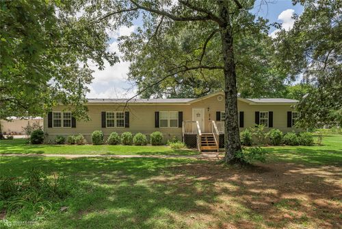 200 Finley Rd, Benton, LA, 71006-4017 | Card Image
