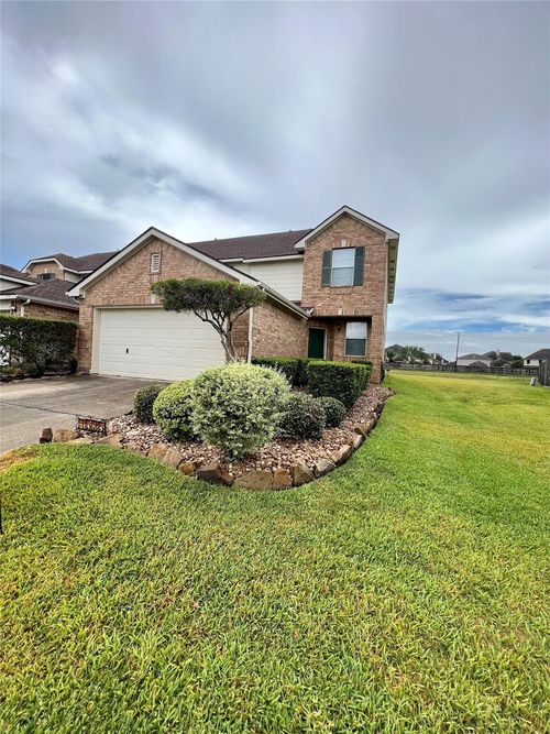 7535 Park Bend Ln, Pasadena, TX, 77505-4250 | Card Image