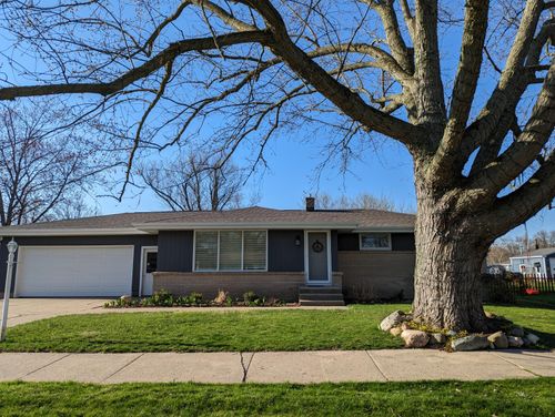 54 W 35th St, Holland, MI, 49423-7115 | Card Image