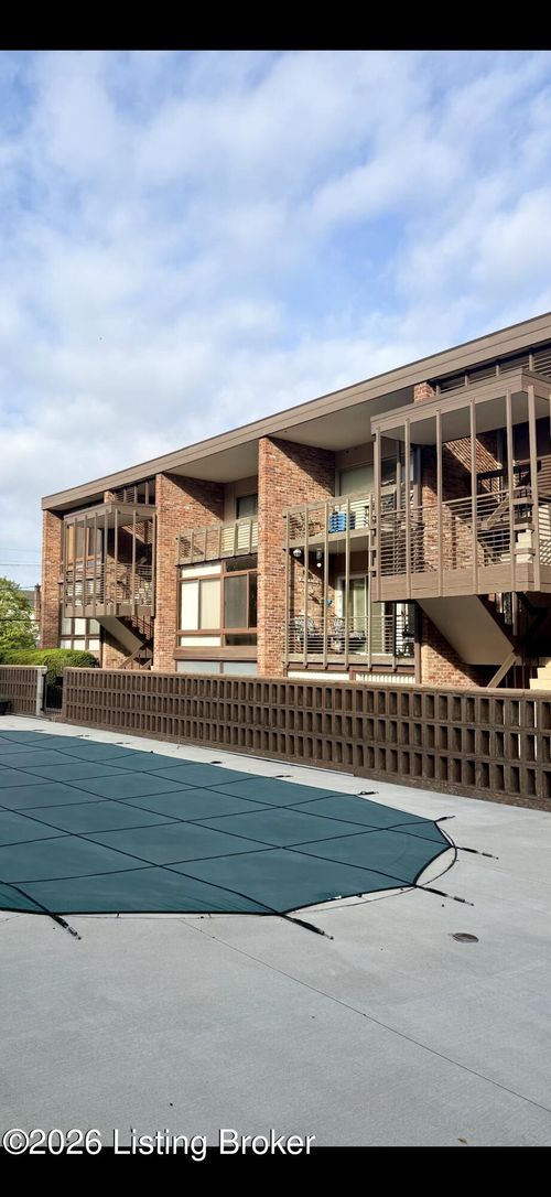 apt-d3-1040 Cherokee Rd, Louisville, KY, 40204 | Card Image