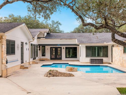 90 Mossy Cup St, Shavano Park, TX, 78231-1243 | Card Image