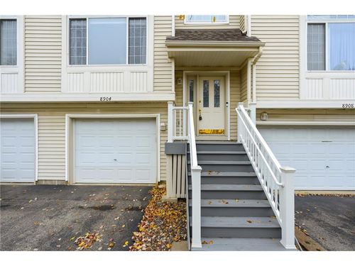 2104-8904 Brunswick Path, Inver Grove Heights, MN, 55076-5162 | Card Image