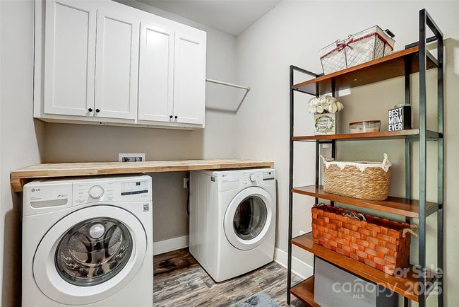 226 Hickory St, House other with 3 bedrooms, 3 bathrooms and null parking in Locust NC | Image 33