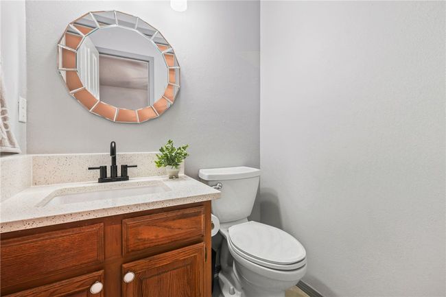 APT-25 - 2101 Barak Ln, Condo with 2 bedrooms, 2 bathrooms and null parking in Bryan TX | Image 10