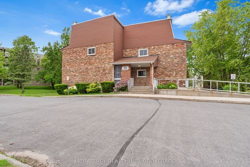 102-1010 Pembridge Cres, Kingston, ON, K7P1A3 | Card Image