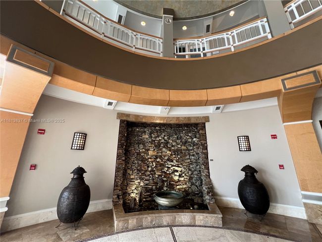 APT-4505 - 848 Brickell Key Dr, Condo with 3 bedrooms, 4 bathrooms and null parking in Miami FL | Image 46
