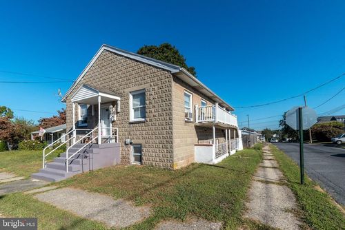 421 E 3rd St, BIRDSBORO, PA, 19508-2321 | Card Image