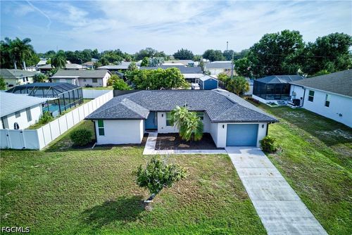 27072 Hillshire Ln, PUNTA GORDA, FL, 33983-3565 | Card Image