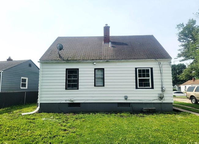 3917 Dunham St, House other with 4 bedrooms, 1 bathrooms and null parking in South Bend IN | Image 4