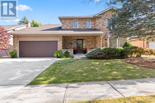 114 Monte Vista Cres, London, ON, N6J4P3 | Card Image