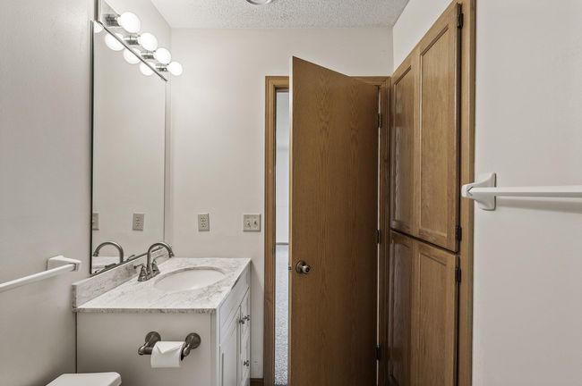 11095 187 Th Ave Nw, Townhouse with 3 bedrooms, 2 bathrooms and null parking in Elk River MN | Image 22