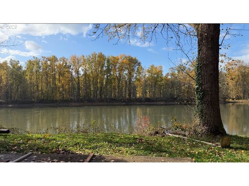 1649 Riverhaven Dr S, Salem, OR, 97302-9748 | Card Image