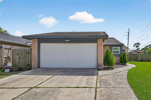 20206 Misty Pines Drive, Humble, TX, 77346 | Card Image