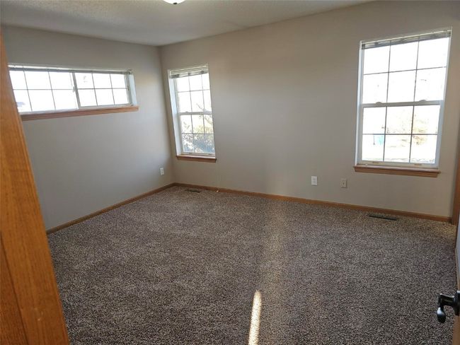 203 Maxwell Dr Sw, House other with 3 bedrooms, 3 bathrooms and null parking in Shellsburg IA | Image 7