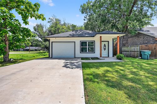 515 N East St, Sherman, TX, 75090-4719 | Card Image