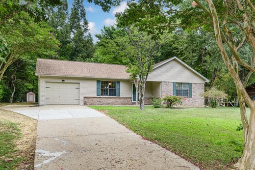 94 Karen St, Munford, TN, 38058-4720 | Card Image