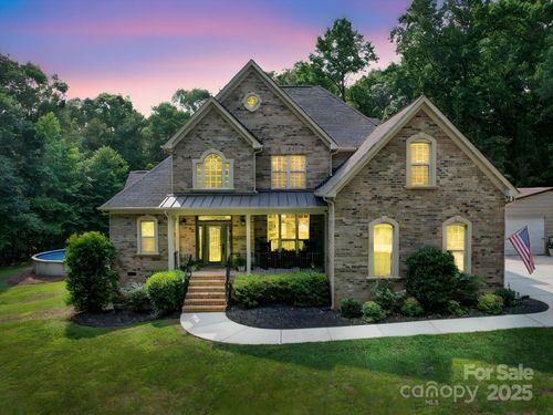 8101 Cane Pointe Ln, Waxhaw, NC, 28173-8282 | Card Image