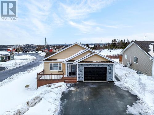 80 Badcock Blvd, Bay Roberts, NL, A0A1G0 | Card Image