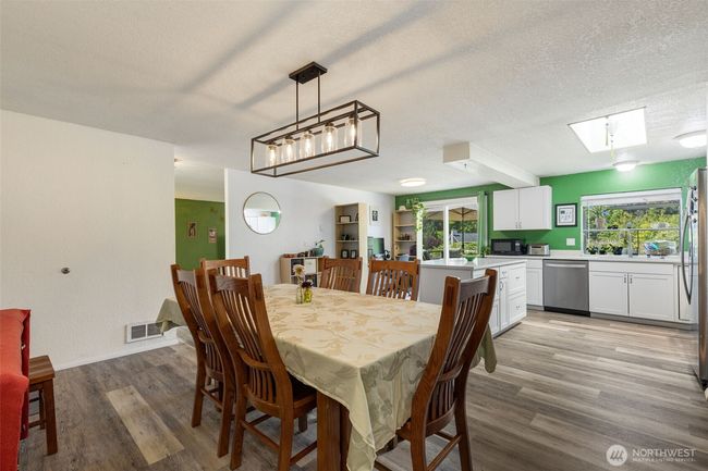 22408 13th Place W, House other with 3 bedrooms, 2 bathrooms and 2 parking in Bothell WA | Image 9