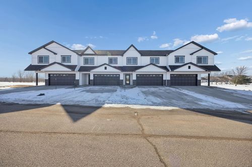 1104 45th Ave Ne, Saint Cloud, MN, 56304-4668 | Card Image