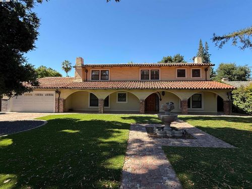 470 Hale St, Palo Alto, CA, 94301-2207 | Card Image