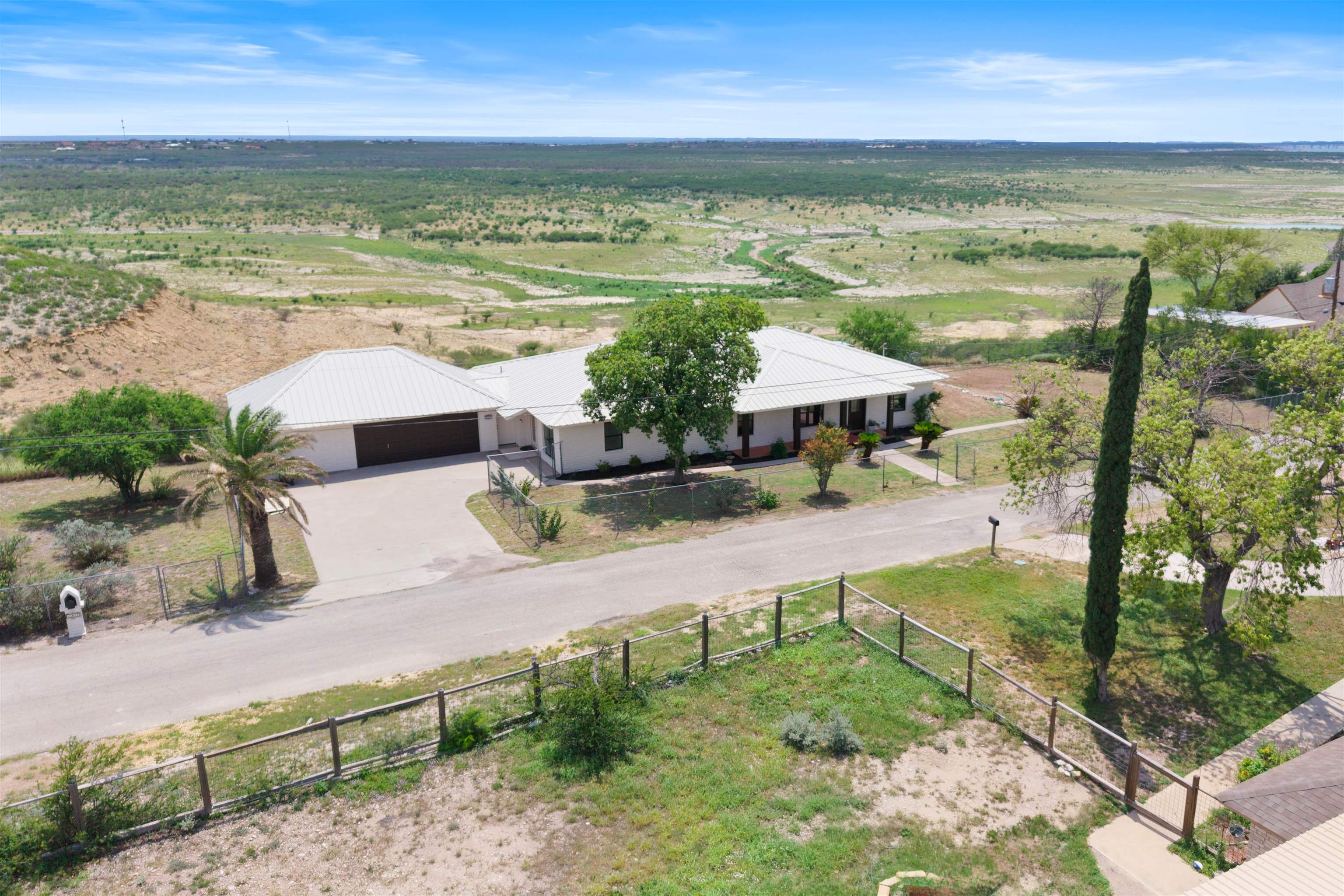 Residential in Del Rio 5