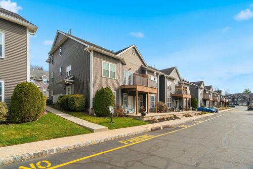 3c-20 S Midland Ave, Kearny, NJ, 07032-1669 | Card Image