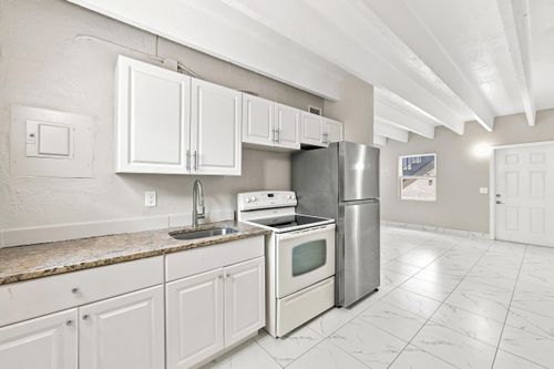 1-812 19th St, West Palm Beach, FL, 33407-5702 | Card Image