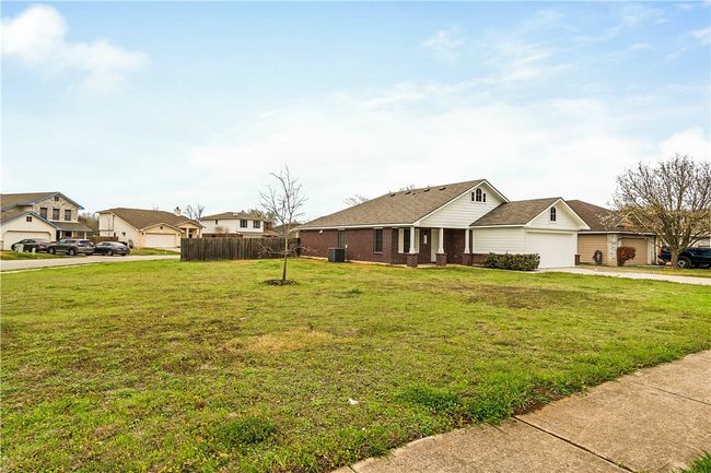 101 Madisons Way, House other with 3 bedrooms, 2 bathrooms and 2 parking in Buda TX | Image 23