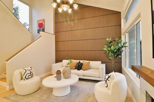 284 Rosewood Ct, Hayward, CA, 94544-4732 | Card Image