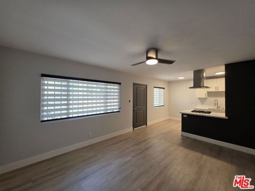 2-1518 Magnolia Avenue, Long Beach, CA, 90813 | Card Image