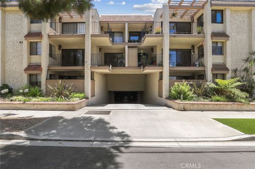 307-2662 E 20th St, Long Beach, CA, 90806-4907 | Card Image