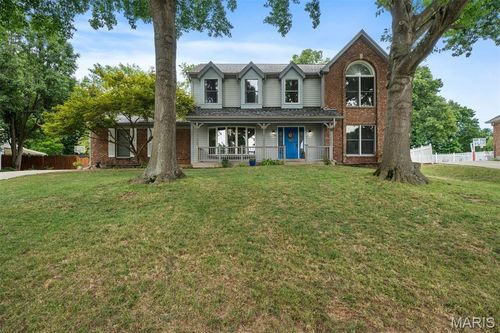 7807 Grantwood Oaks Ct, Saint Louis, MO, 63123-1978 | Card Image